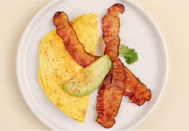 Cheddar Omelet & Bacon