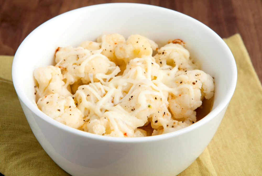 Savor this low-carb bowl of Personal Trainer Food Italian Cauliflower to lose weight.