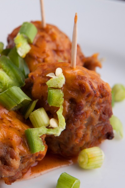 How to lose weight fast and easy, 10 pounds in a week even; try Personal Trainer Food's Enchilada Meatballs today!
