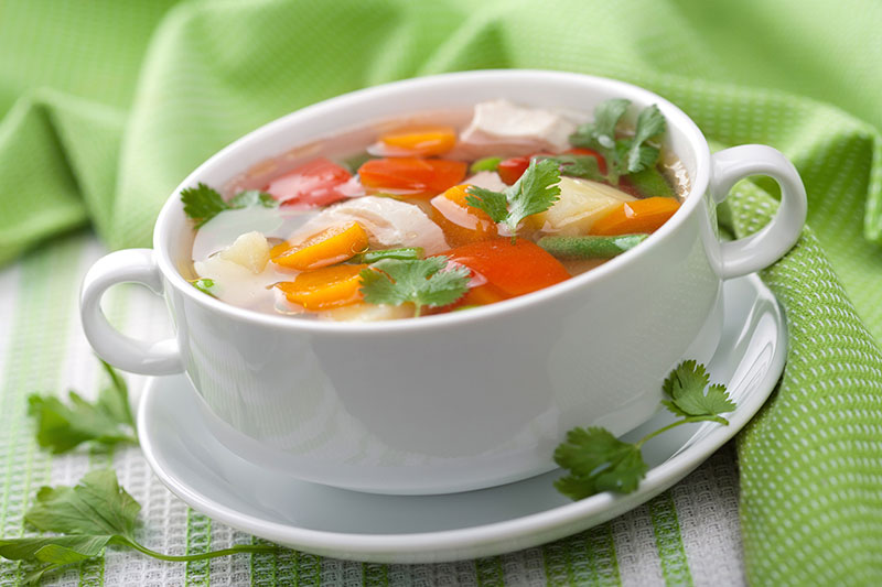 Save money and lose weight with this low-carb lunch hack that uses fresh veggies to make a fat-burning soup in minutes.