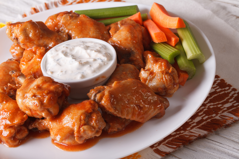 Zesty hot wings with a cool sauce will help you lose weight fast!