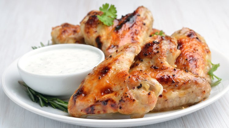 A Foodie’s Guide to a Fat-Burning Super Bowl