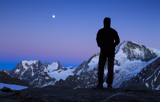 Achieve your dreams and goal by losing weight with Personal Trainer Food now.