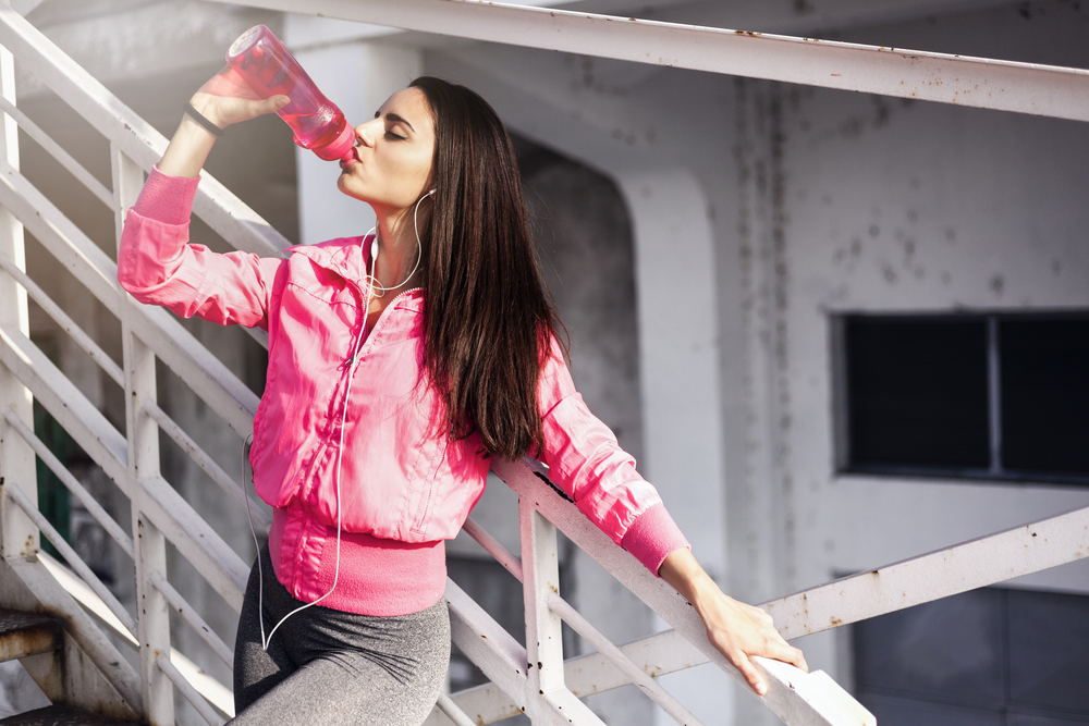 Always carry a water bottle filled with pure water to help you lose weight, Personal Trainer Food can help you with the rest.